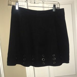 Black Urban Outfitters skirt